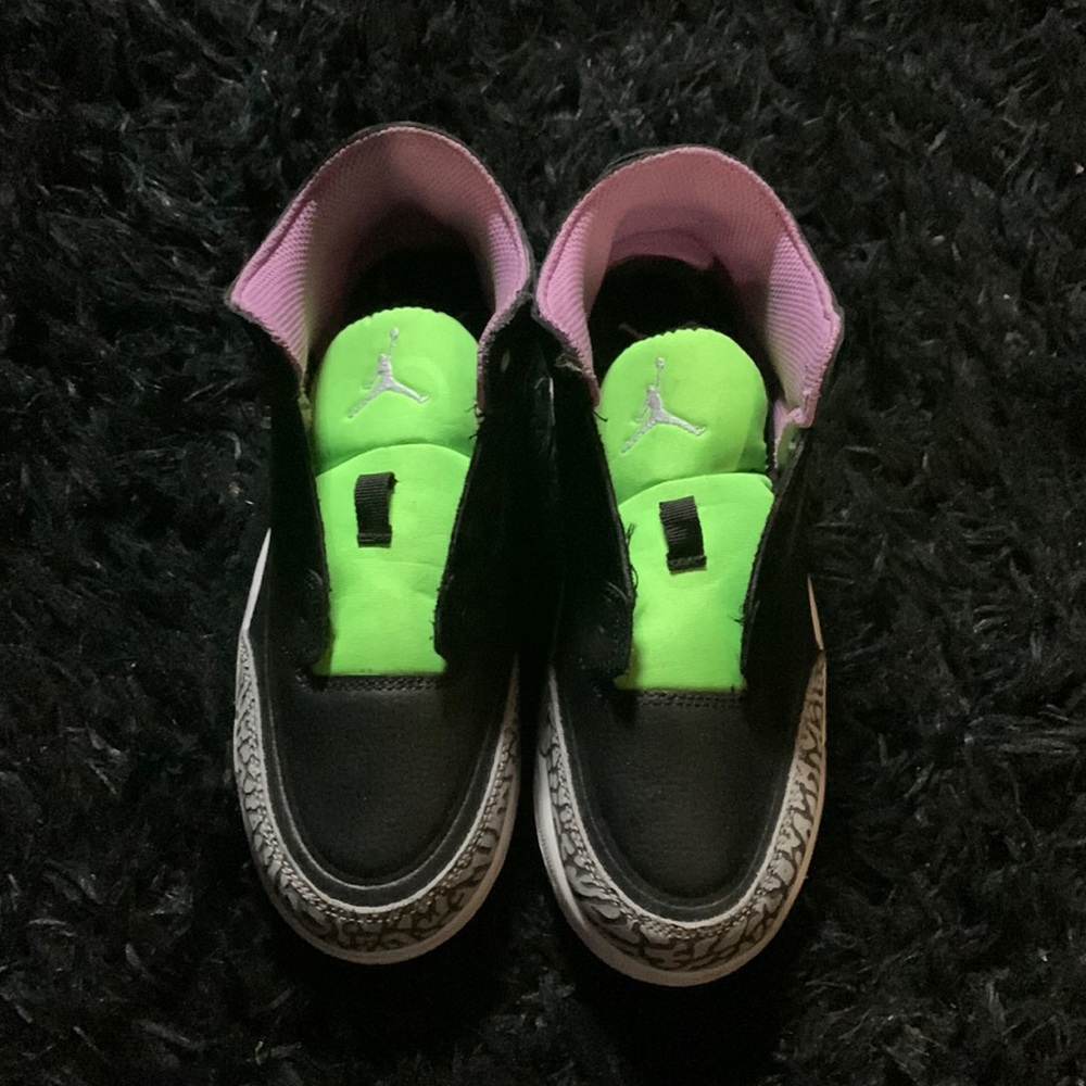 size 3 jordan 3s